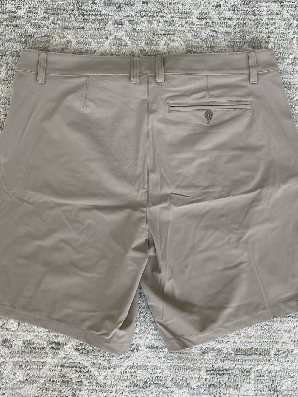 NEW Rhone 8" Resort Shorts in Sandalo Khaki Men’s Size 35 - Picture 5 of 10